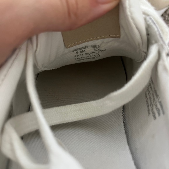 Court Sneakers in White Leather - Picture 6 of 6